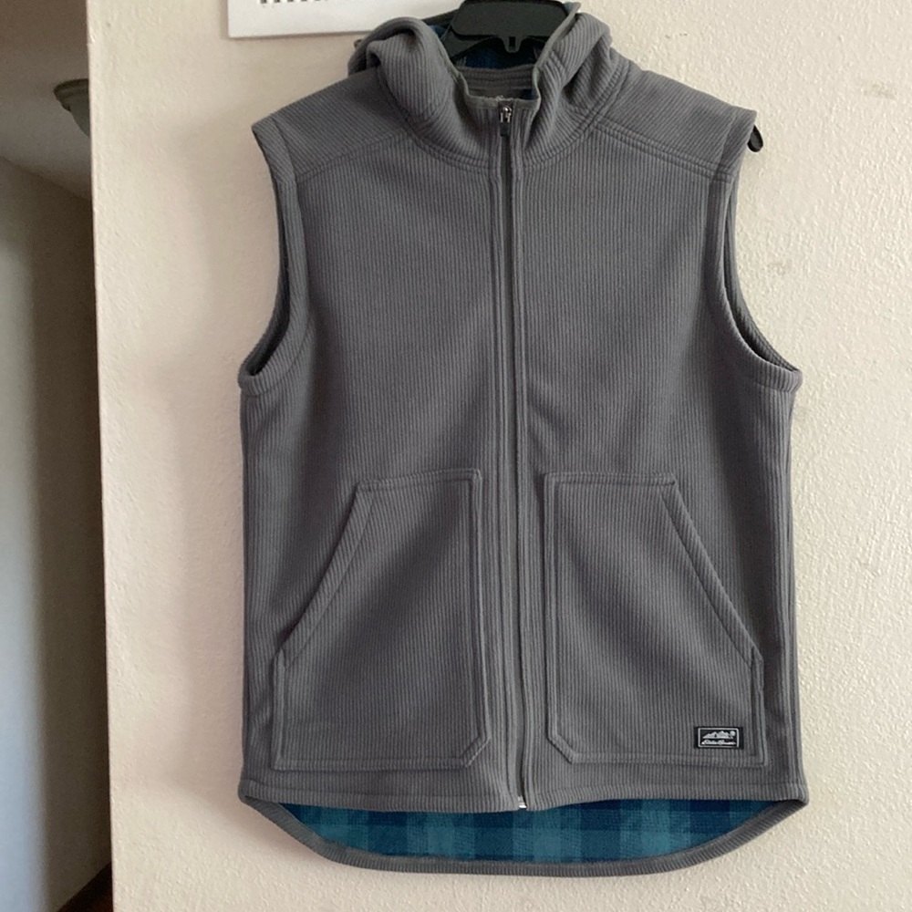 Eddie Bauer men’s hooded vest med